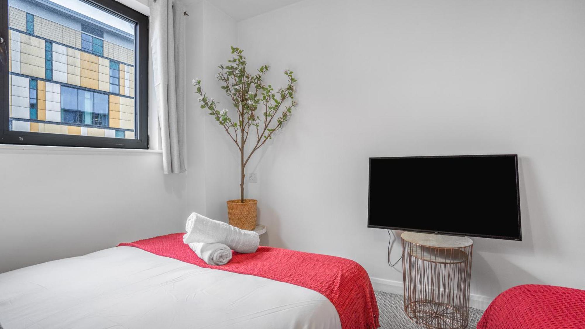 Japanese Suite 2Bed 2Bath, Free Park, Netfix, 75 Inch Tv, Games - City Centre- Maihom Birmingam Exterior foto